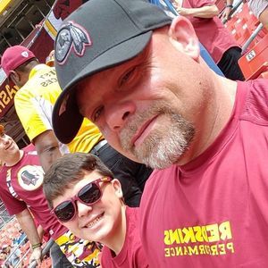 Meet your Posher, Casey